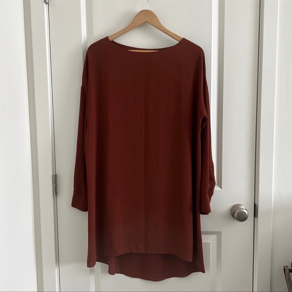 Babaton Dresses & Skirts - Aritzia Babaton Dafford Dress - Rust (XS)